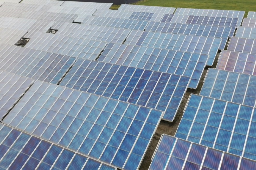 Engineering company LBFL offers comprehensive services in the design and construction of solar power plants in Brazil under an EPC contract. Engineering company LBFL offers comprehensive services in the design and construction of solar power plants in Brazil under an EPC contract.